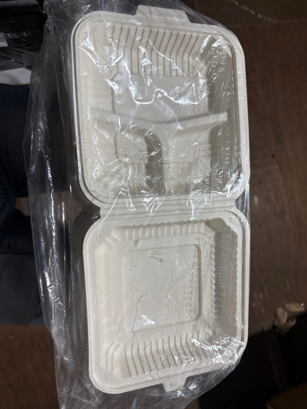 Beige Bento Clamshell 3-D